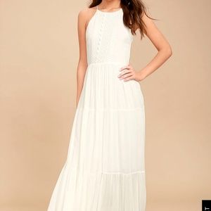 White maxi dress